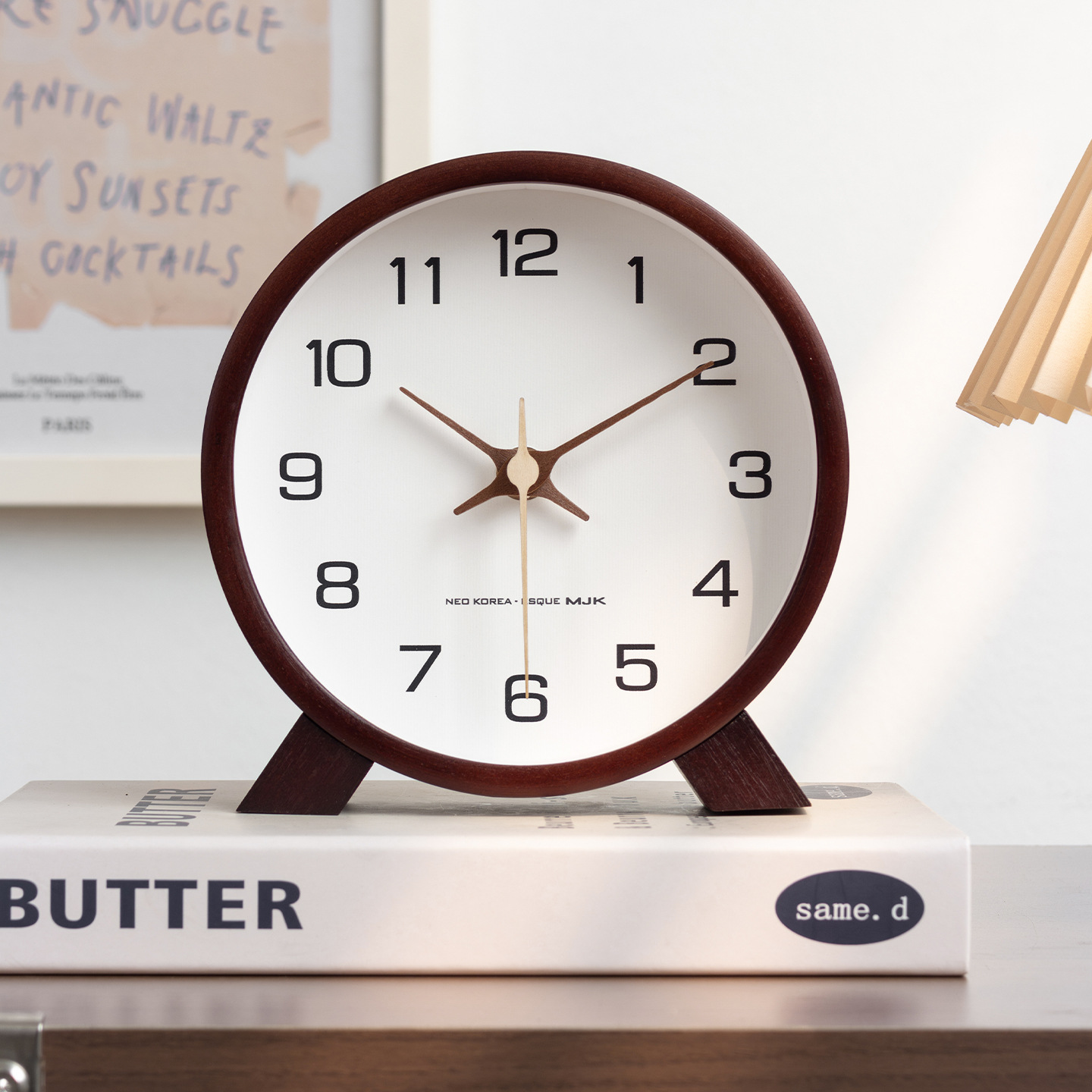 Home Office Hours - Masif Ahşap Raf Saati Sessiz Masa